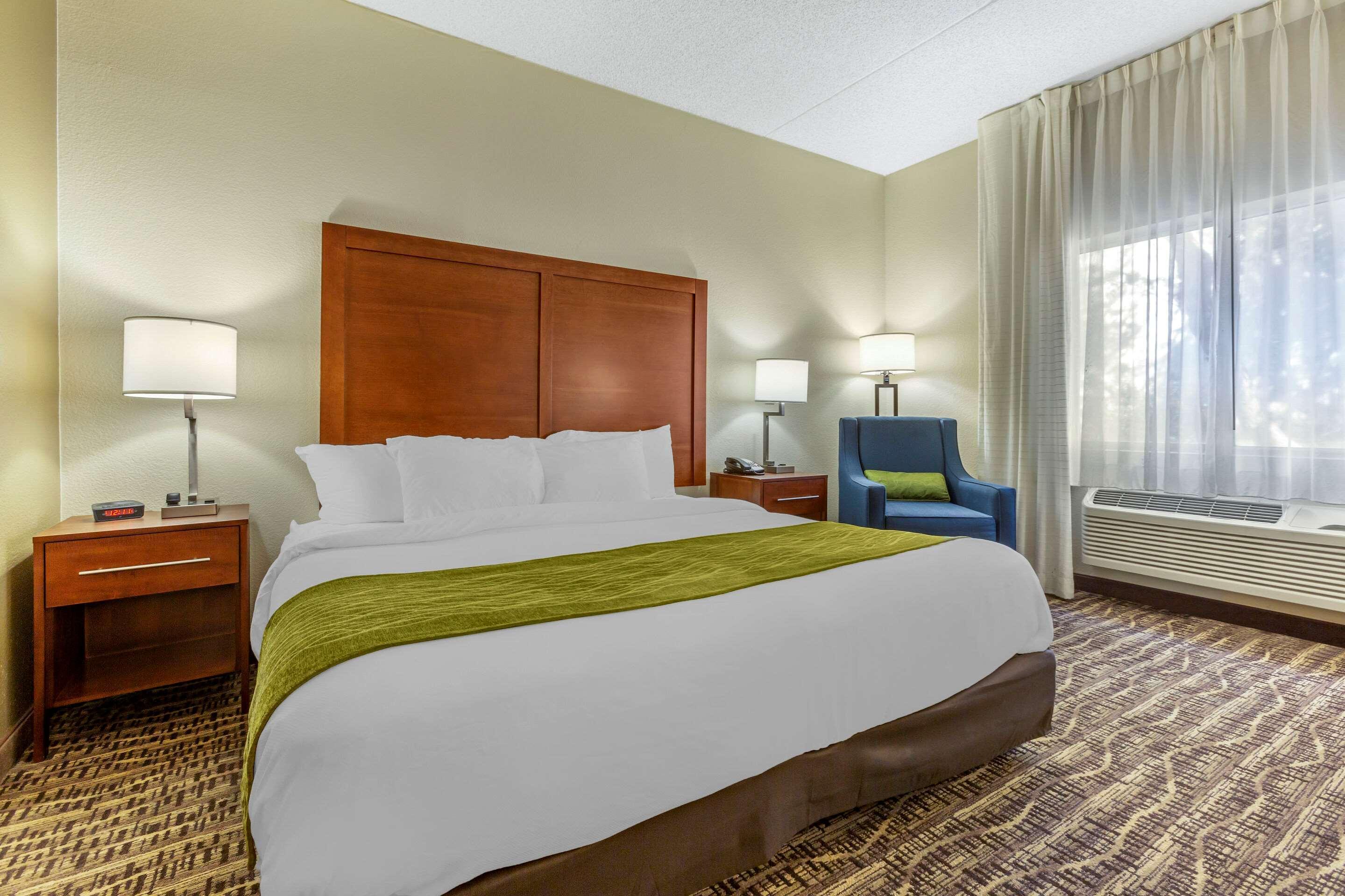 Comfort Inn & Suites Phoenix North - Deer Valley Exterior foto