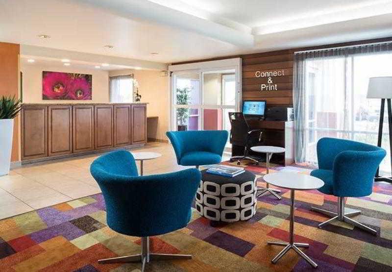 Comfort Inn & Suites Phoenix North - Deer Valley Exterior foto